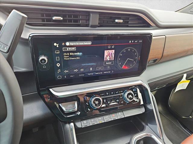 Used 2024 GMC Sierra 3500 Denali Ultimate image 14