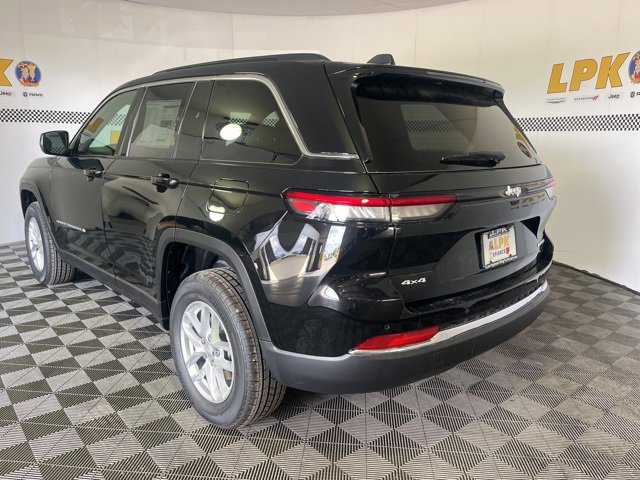 New 2025 Jeep Grand Cherokee Laredo X w/ Luxury Tech Group I image 5