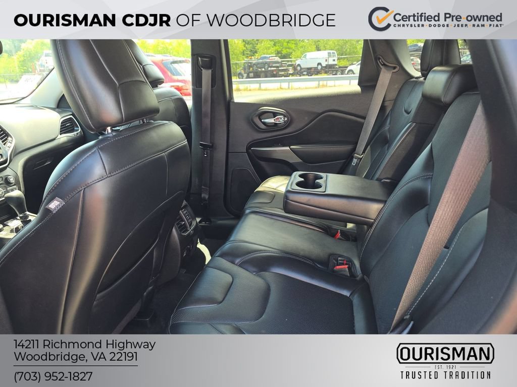 Used 2021 Jeep Cherokee Limited AWD/4WD image 6