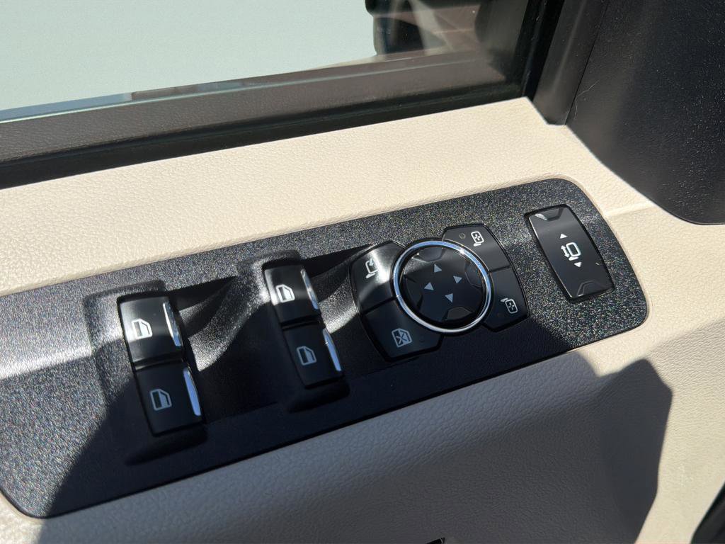 Used 2020 Ford F350 Limited w/ FX4 Off-Road Package image 21