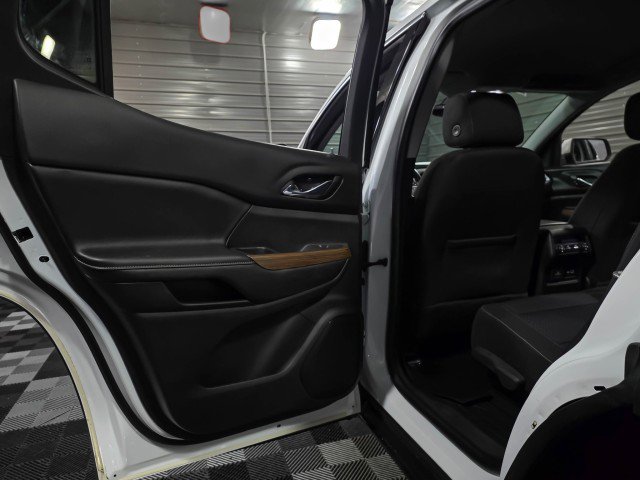 Used 2020 GMC Acadia SLE w/ Driver Convenience Package image 35