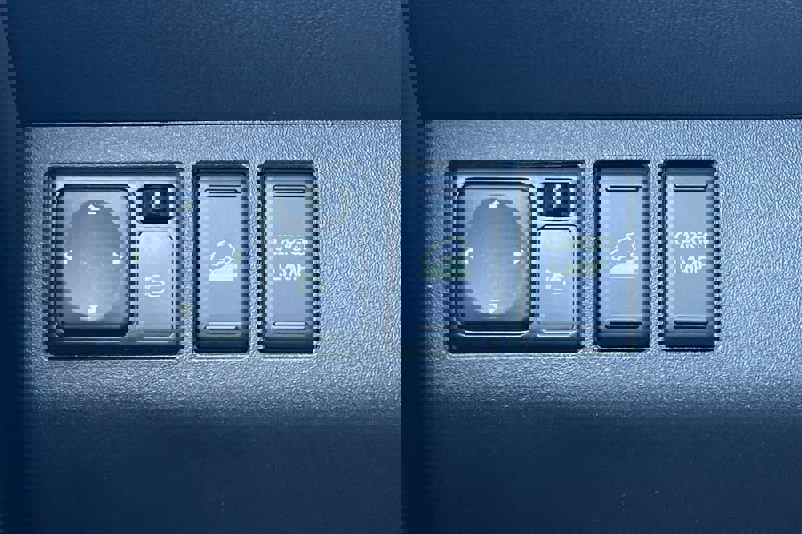 Used 2021 Nissan Frontier PRO-4X w/ Pro-4x Utility Package image 31