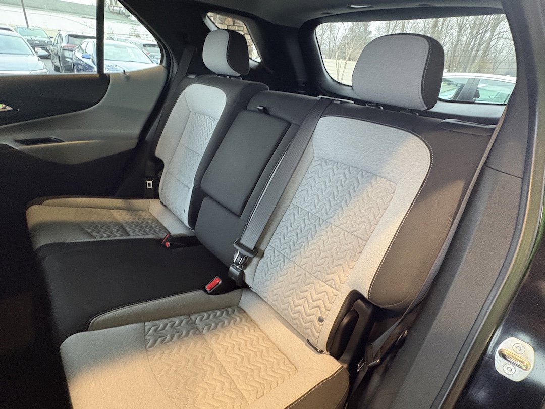 Used 2022 Chevrolet Equinox LS image 23