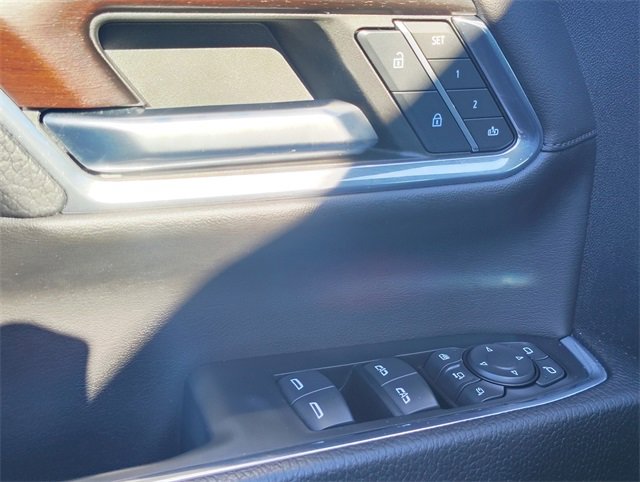 Used 2024 GMC Sierra 2500 Denali w/ Denali Reserve Package image 13