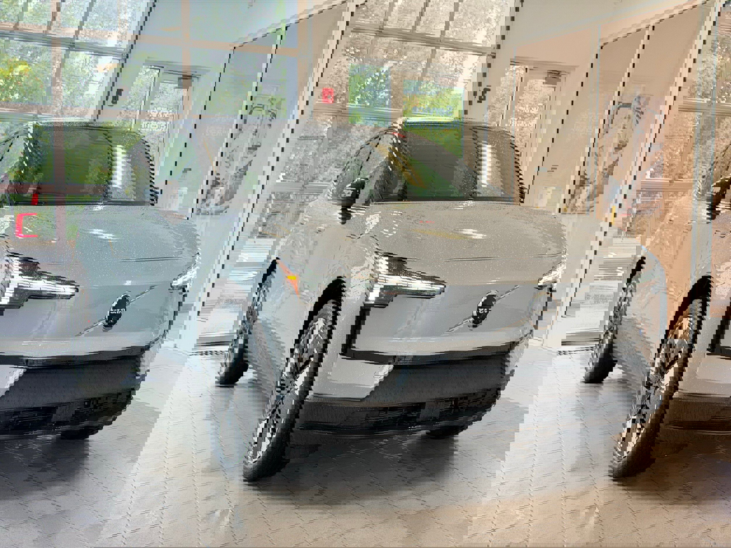 Certified 2025 Volvo EX30 Ultra image 4