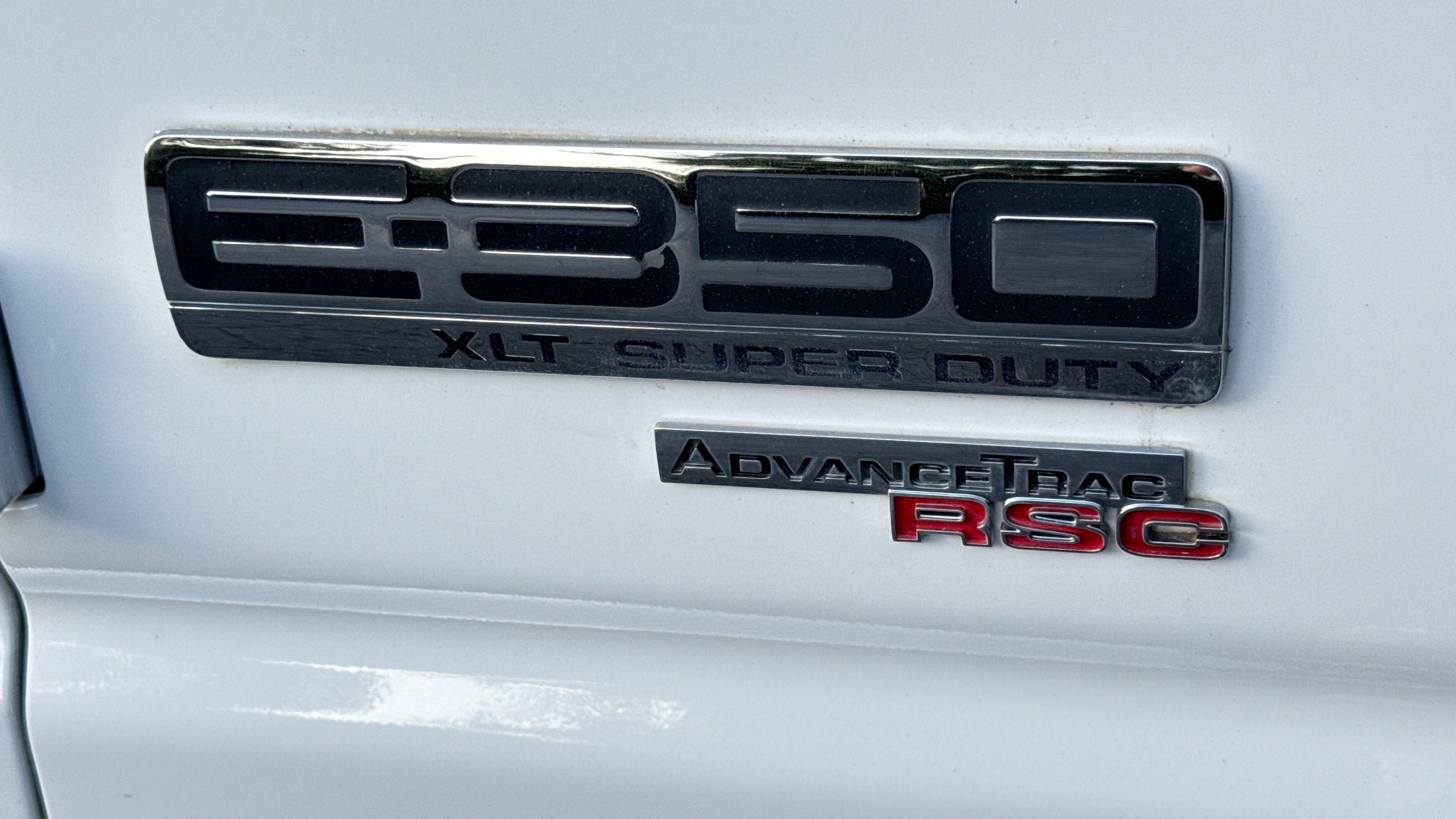 Used 2008 Ford E-350 and Econoline 350 XLT image 45