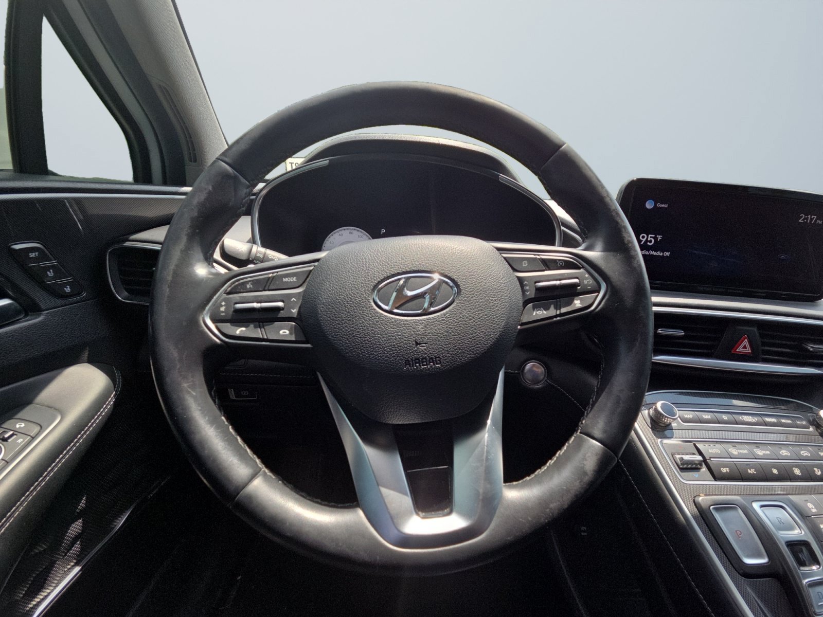 Used 2021 Hyundai Santa Fe Limited w/ Cargo Package AWD/4WD image 13