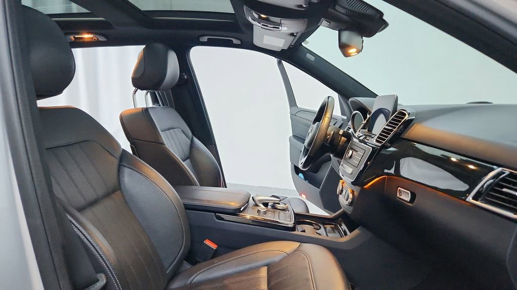 Used 2018 Mercedes-Benz GLE 350 4MATIC image 34