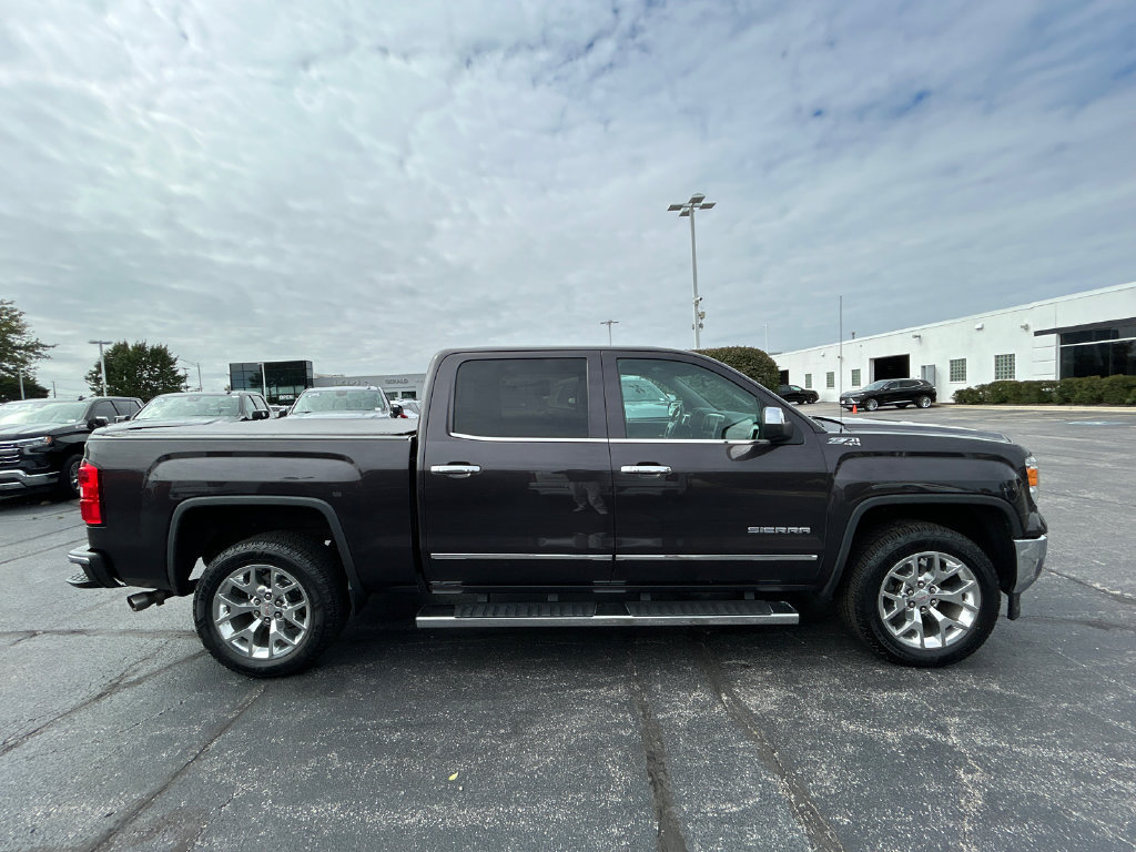 Certified 2015 GMC Sierra 1500 SLT w/ SLT Crew Cab Value Package AWD/4WD image 7