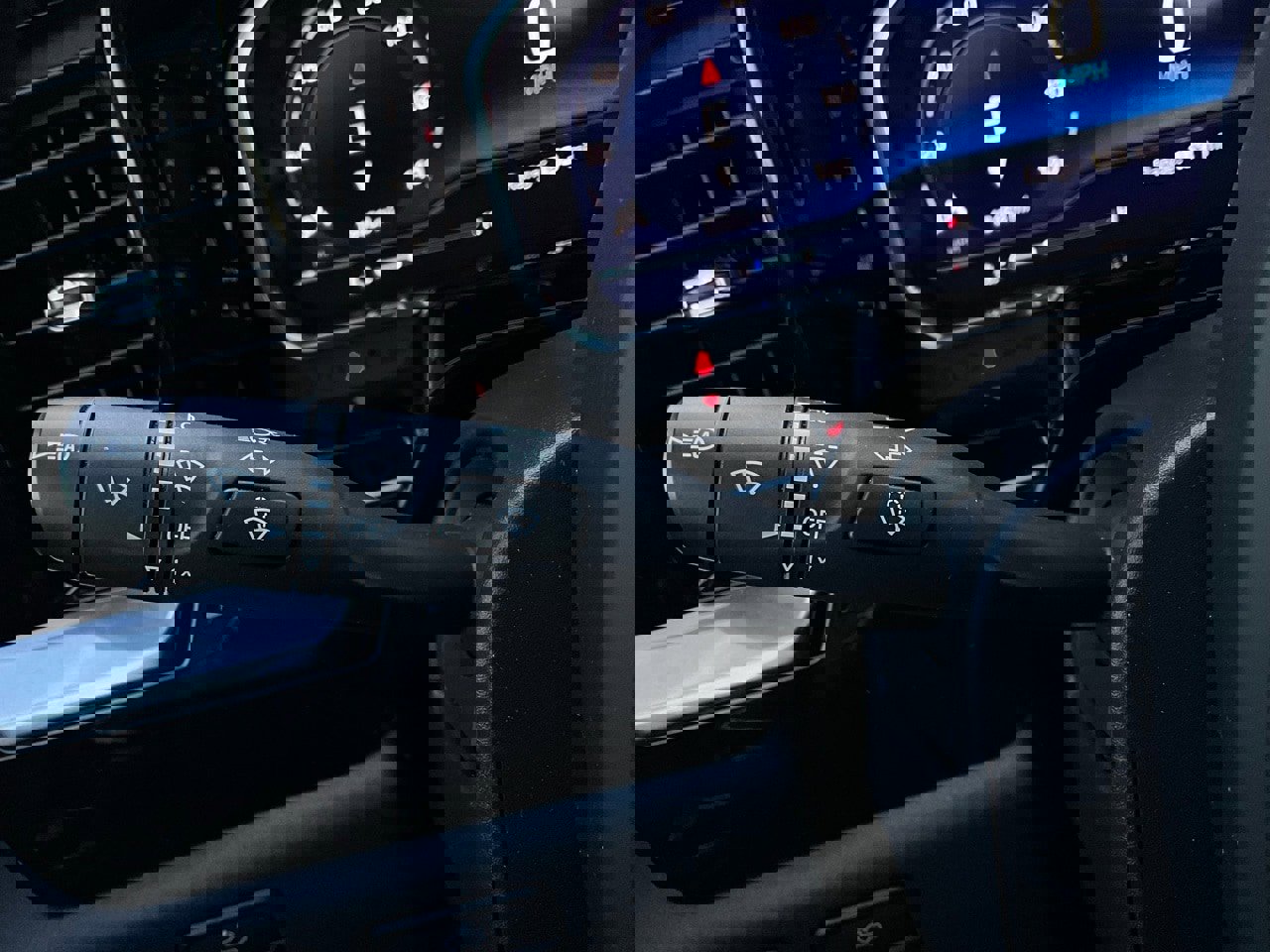 Used 2025 Chevrolet Silverado 1500 LT image 35