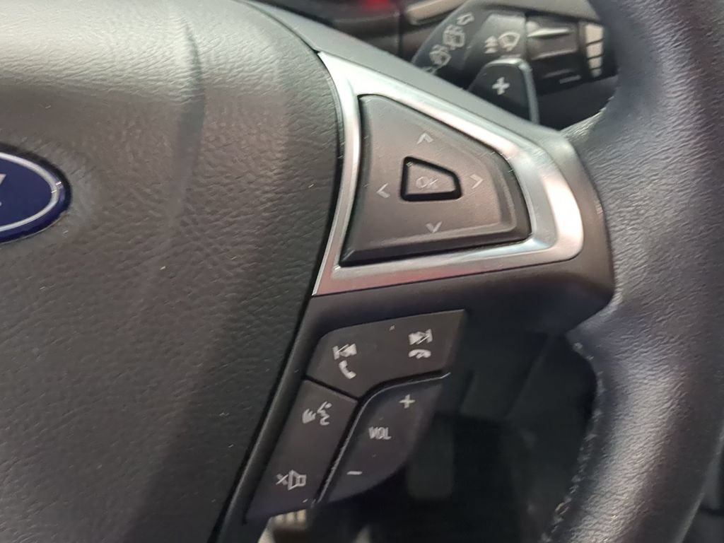 Used 2018 Ford Edge SEL w/ Equipment Group 201A AWD/4WD image 29