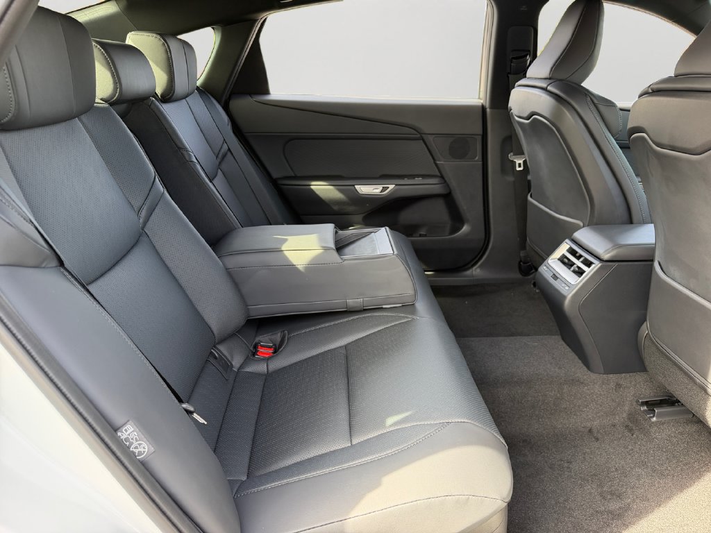 New 2026 Lexus ES 350h AWD w/ Convenience Package image 8