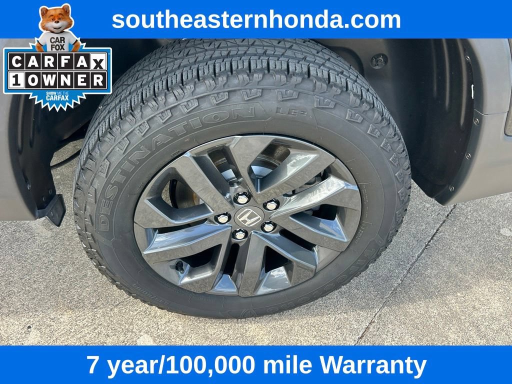 Certified 2025 Honda Ridgeline Sport image 5