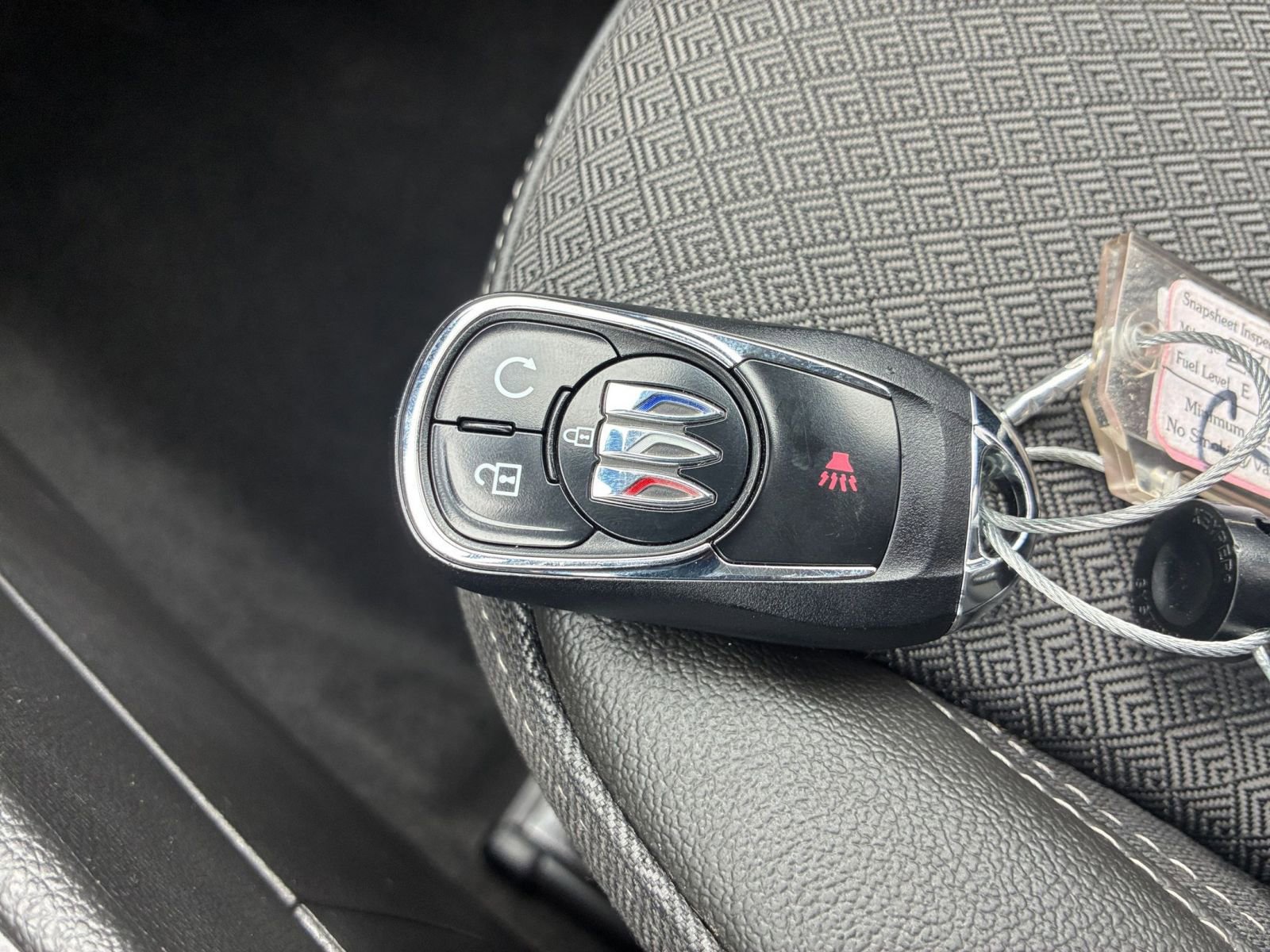 Used 2025 Buick Encore GX Preferred image 21