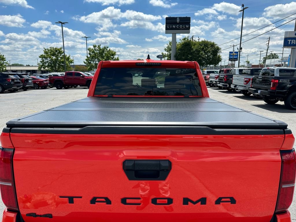 Used 2024 Toyota Tacoma TRD Off-Road AWD/4WD image 19
