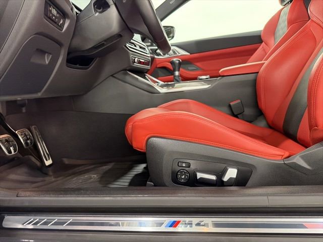 Used 2024 BMW M4 Coupe w/ Executive Package image 14