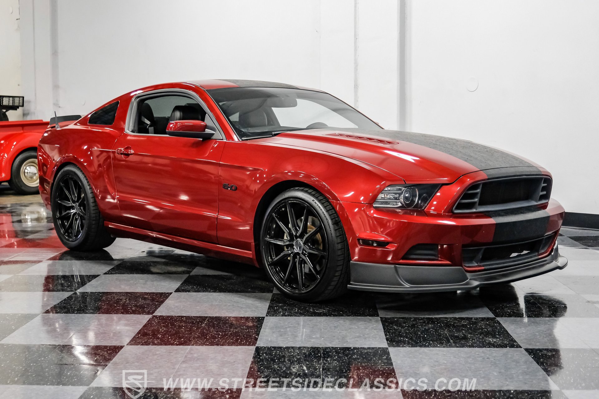 Used 2014 Ford Mustang GT Premium RWD image 16