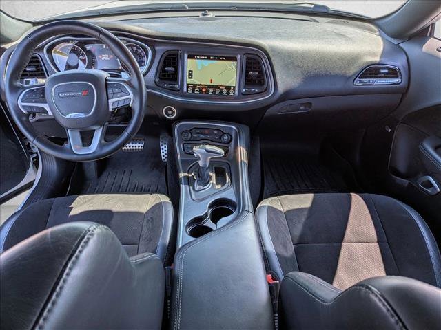 Used 2017 Dodge Challenger R/T Scat Pack w/ Leather Interior Group image 16