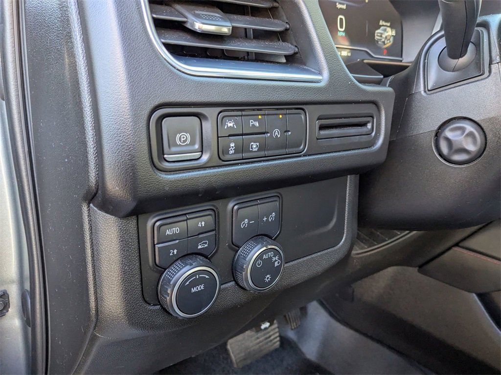 Certified 2023 Chevrolet Suburban RST w/ Luxury Package image 15