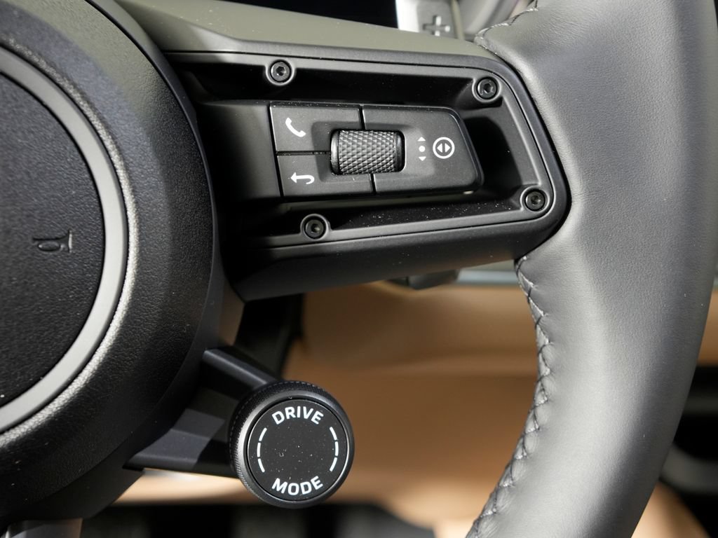 New 2026 Porsche Cayenne AWD/4WD image 26