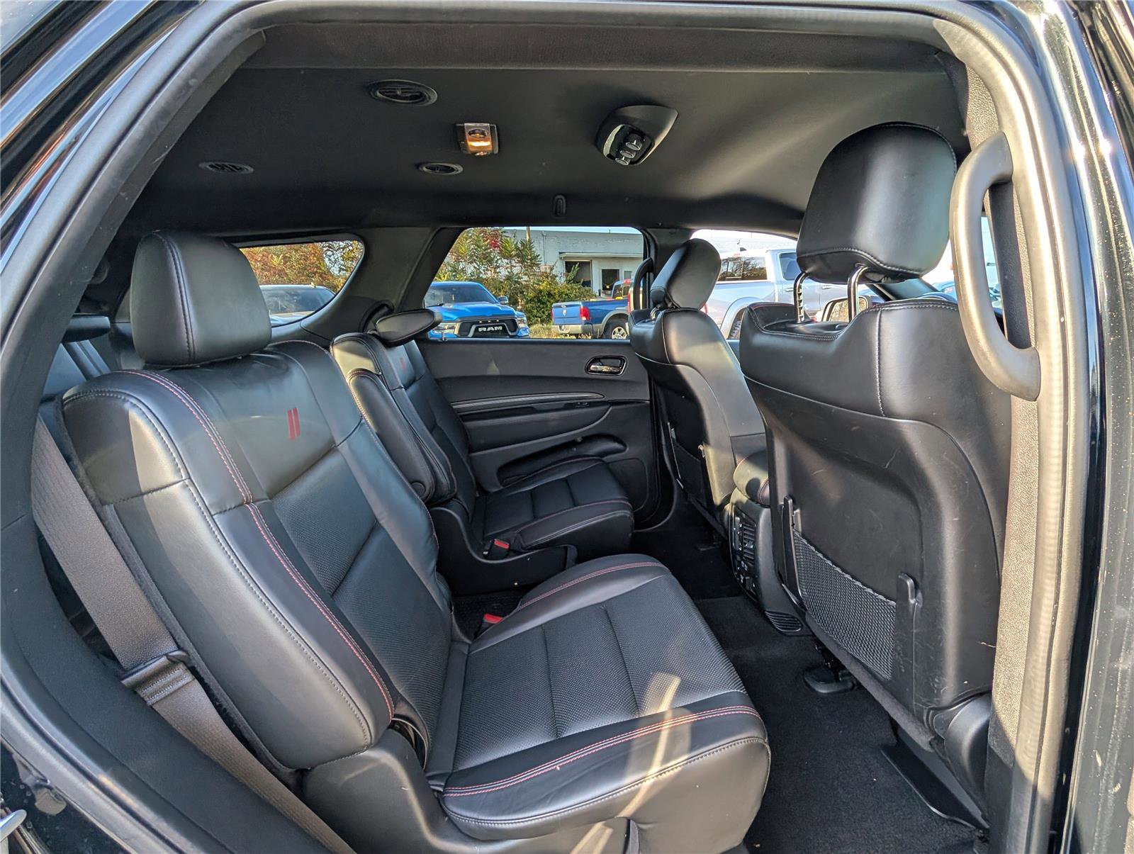 Used 2022 Dodge Durango R/T w/ Trailer Tow Group IV image 12