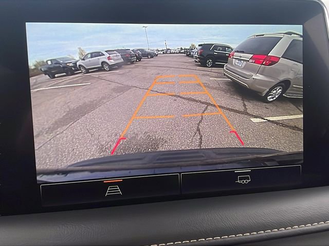 Used 2024 GMC Yukon SLT image 28