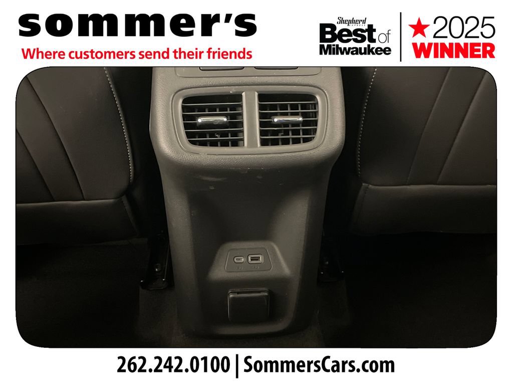 Used 2023 Buick Envision Avenir AWD/4WD image 24