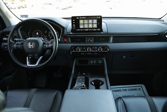 Used 2025 Honda Pilot EX-L image 27