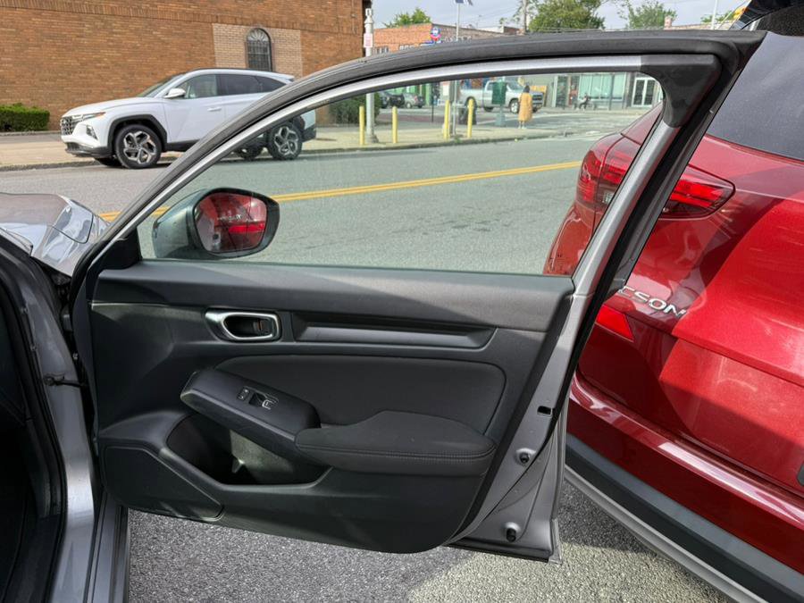Used 2023 Honda Civic Sport image 20