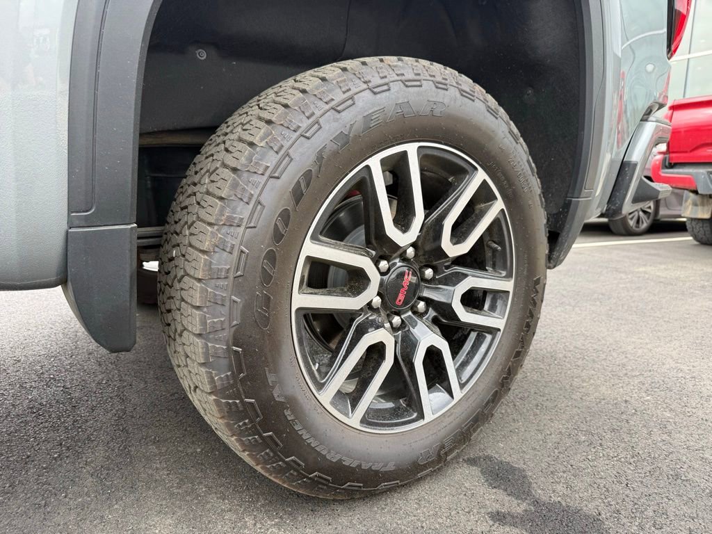 Used 2026 GMC Sierra 1500 AT4 w/ AT4 Premium Package image 32