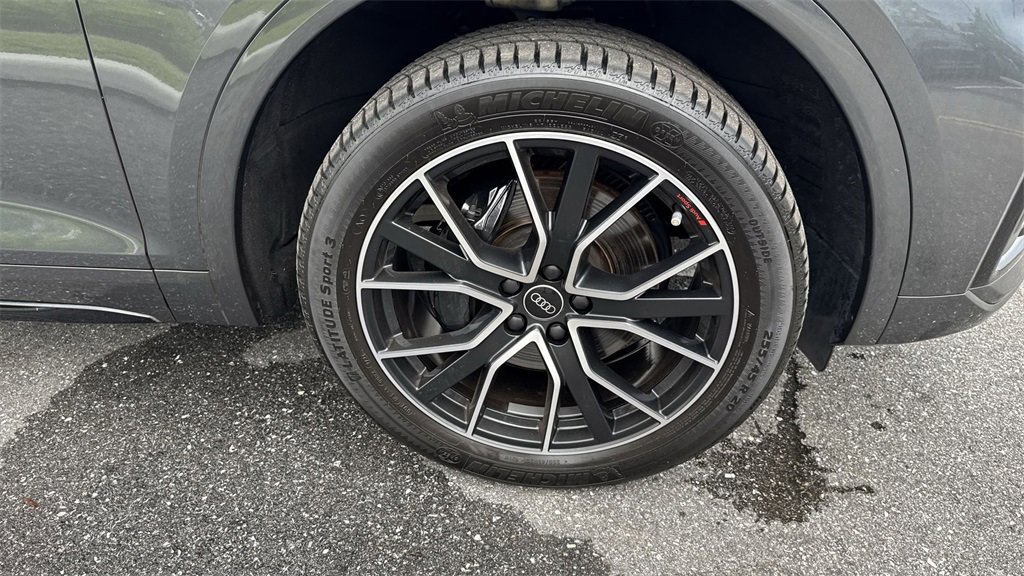 Used 2023 Audi SQ5 Premium Plus w/ Premium Plus Package image 62