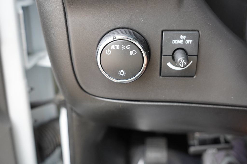 Certified 2025 GMC Savana 2500 w/ Driver Convenience Package RWD image 21