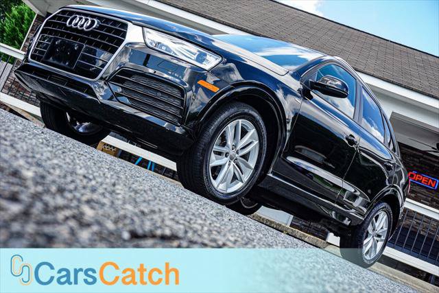 Used 2018 Audi Q3 2.0T Premium w/ Convenience Package FWD image 4