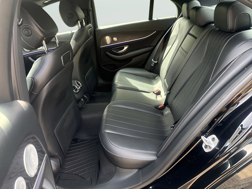 Used 2019 Mercedes-Benz E 300 4MATIC image 9