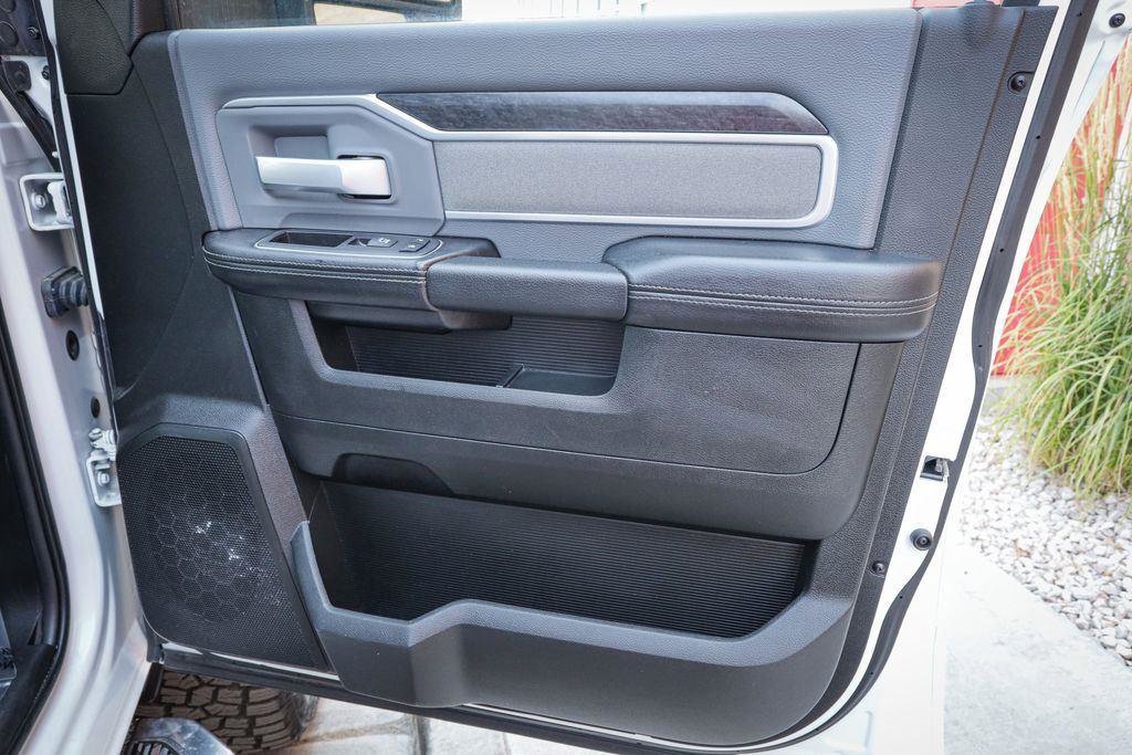 Used 2023 RAM 3500 Big Horn w/ Level 1 Equipment Group image 25