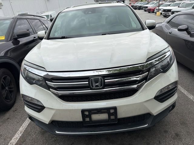 Used 2016 Honda Pilot Elite image 2
