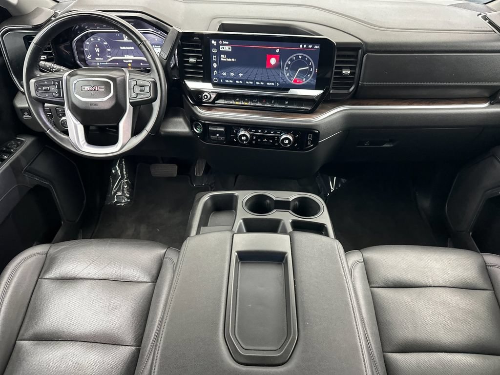 Used 2025 GMC Sierra 1500 SLT AWD/4WD image 12