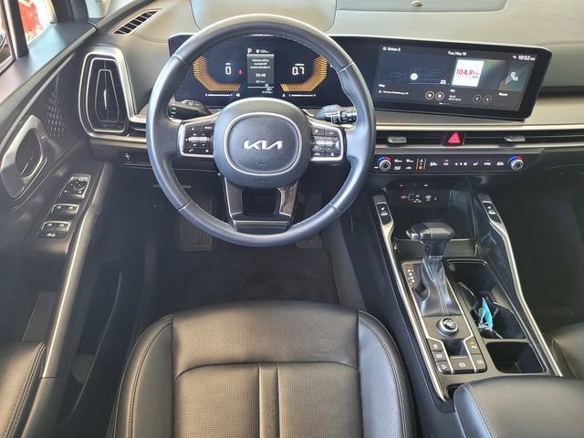 Used 2024 Kia Sorento S FWD image 16