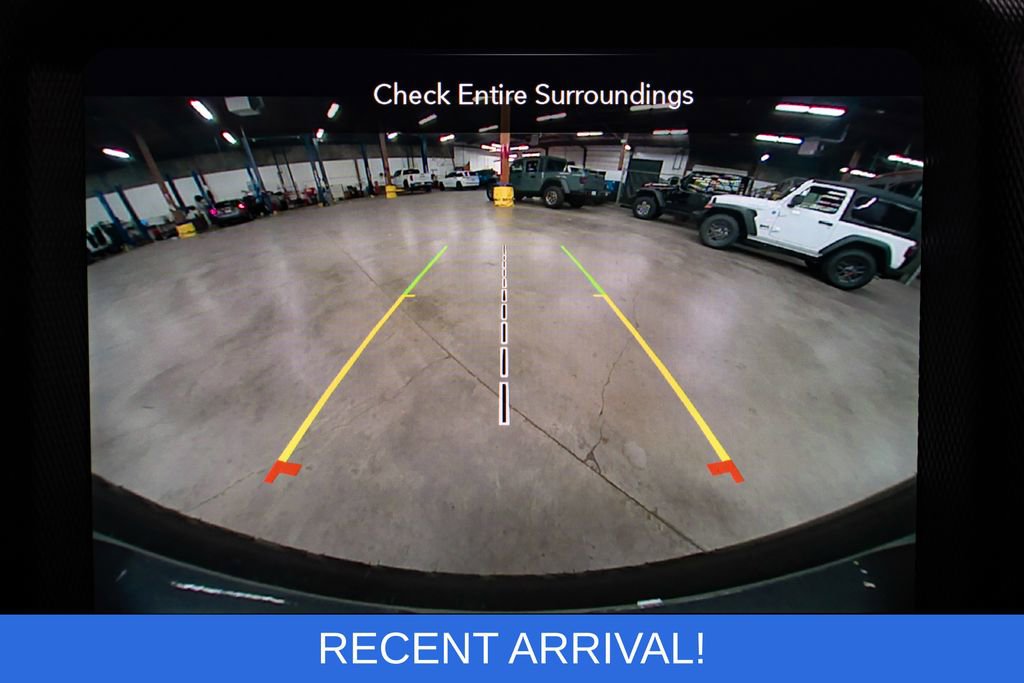 Used 2023 Jeep Wrangler Sahara image 19