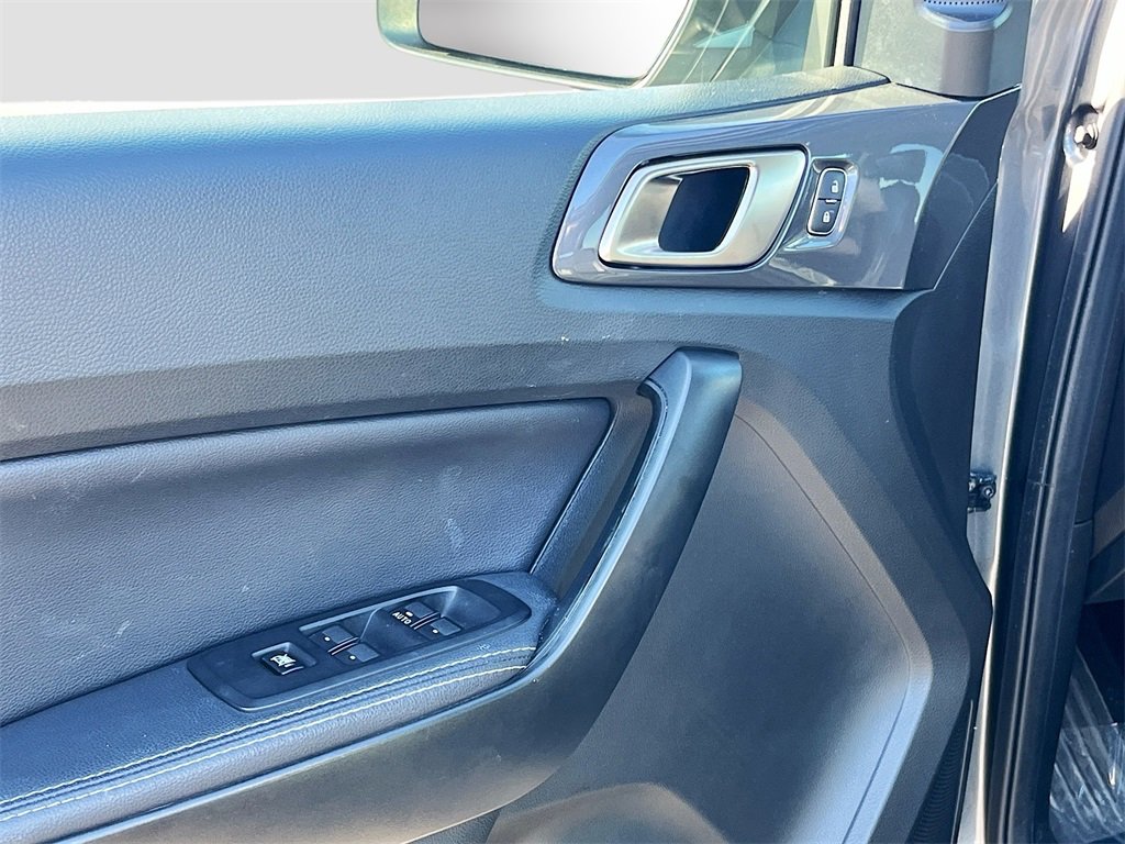 Used 2023 Ford Ranger Lariat w/ FX4 Off-Road Package image 18