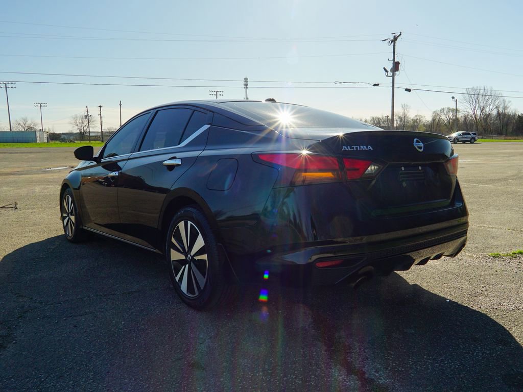Used 2019 Nissan Altima 2.5 SV image 4