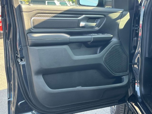 New 2027 RAM 1500 4x4 Crew Cab image 11