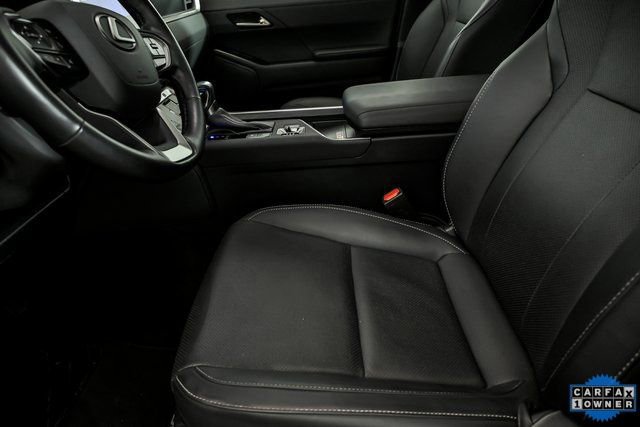 Used 2024 Lexus GX 550 w/ Cold Area Package image 11
