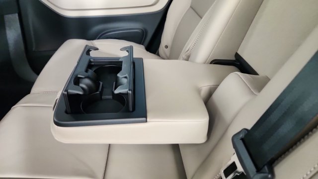 New 2027 Volvo XC90 B6 Ultra AWD/4WD image 31