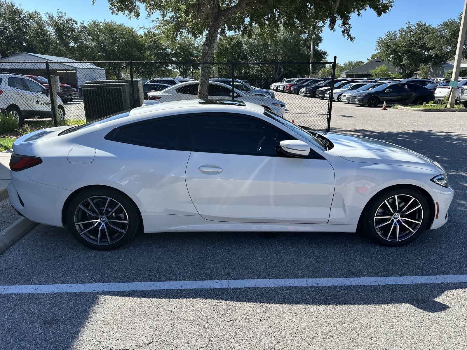 Used 2021 BMW 430i Coupe w/ Convenience Package RWD image 9