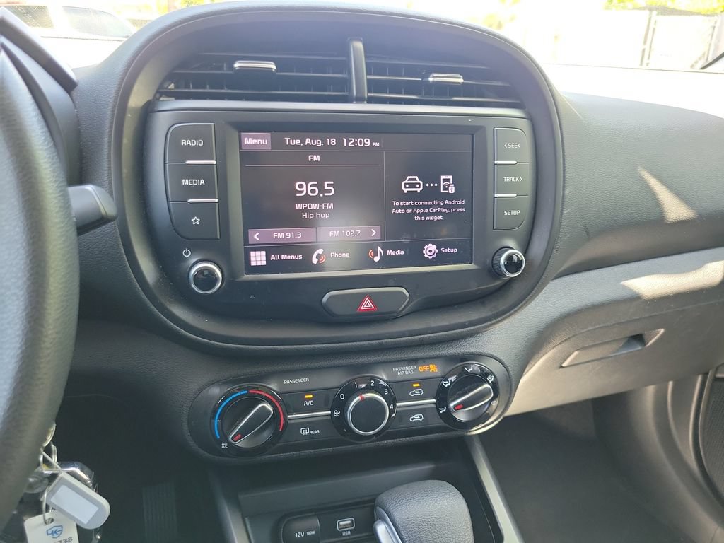 Certified 2022 Kia Soul LX FWD image 22