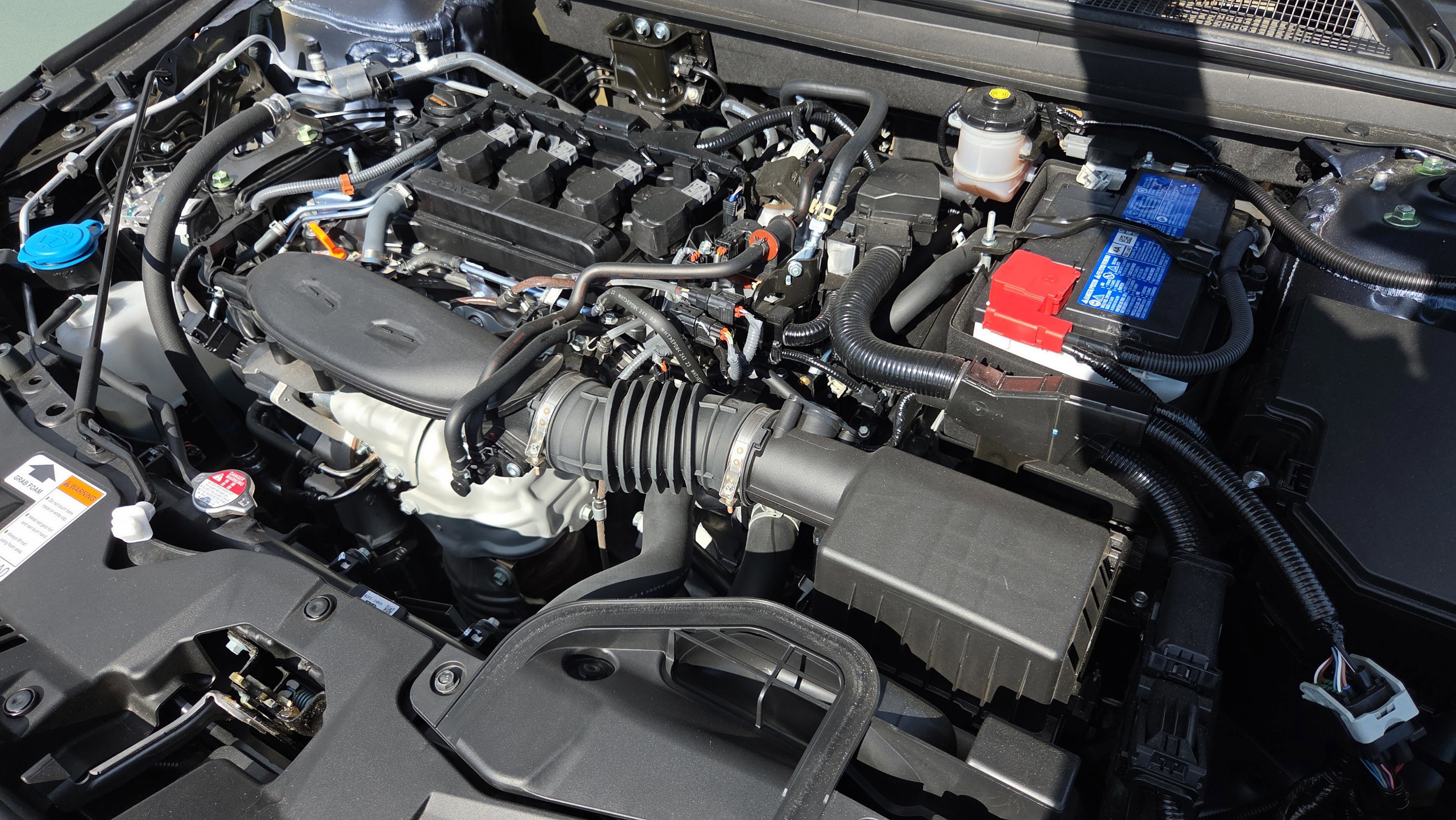 Certified 2025 Honda Accord SE image 19