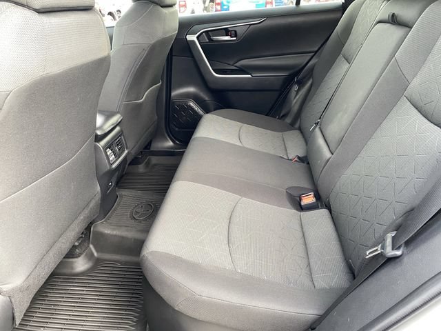Used 2021 Toyota RAV4 XLE w/ Convenience Package AWD/4WD image 20