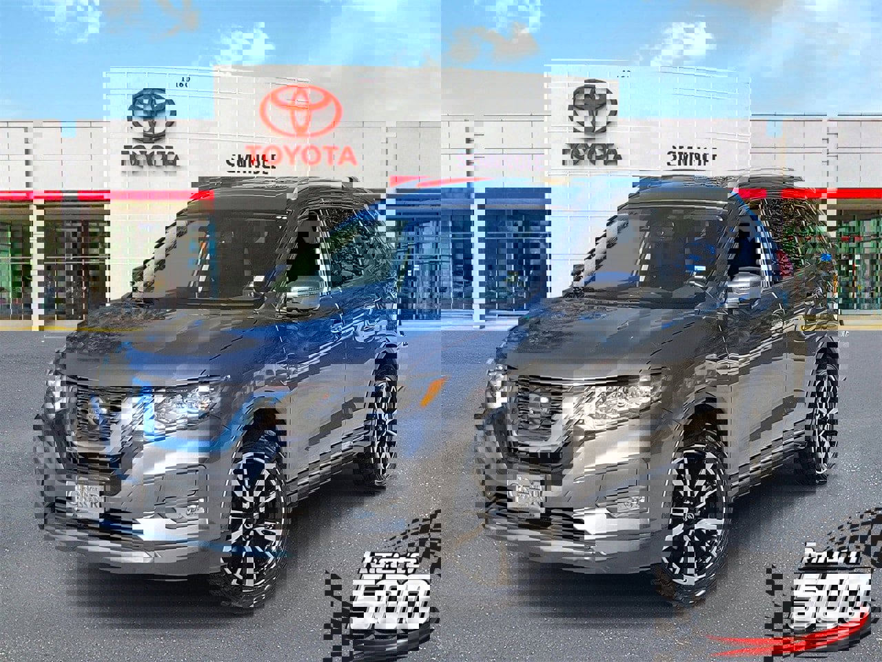 Used 2018 Nissan Rogue SL w/ Premium Package image 1