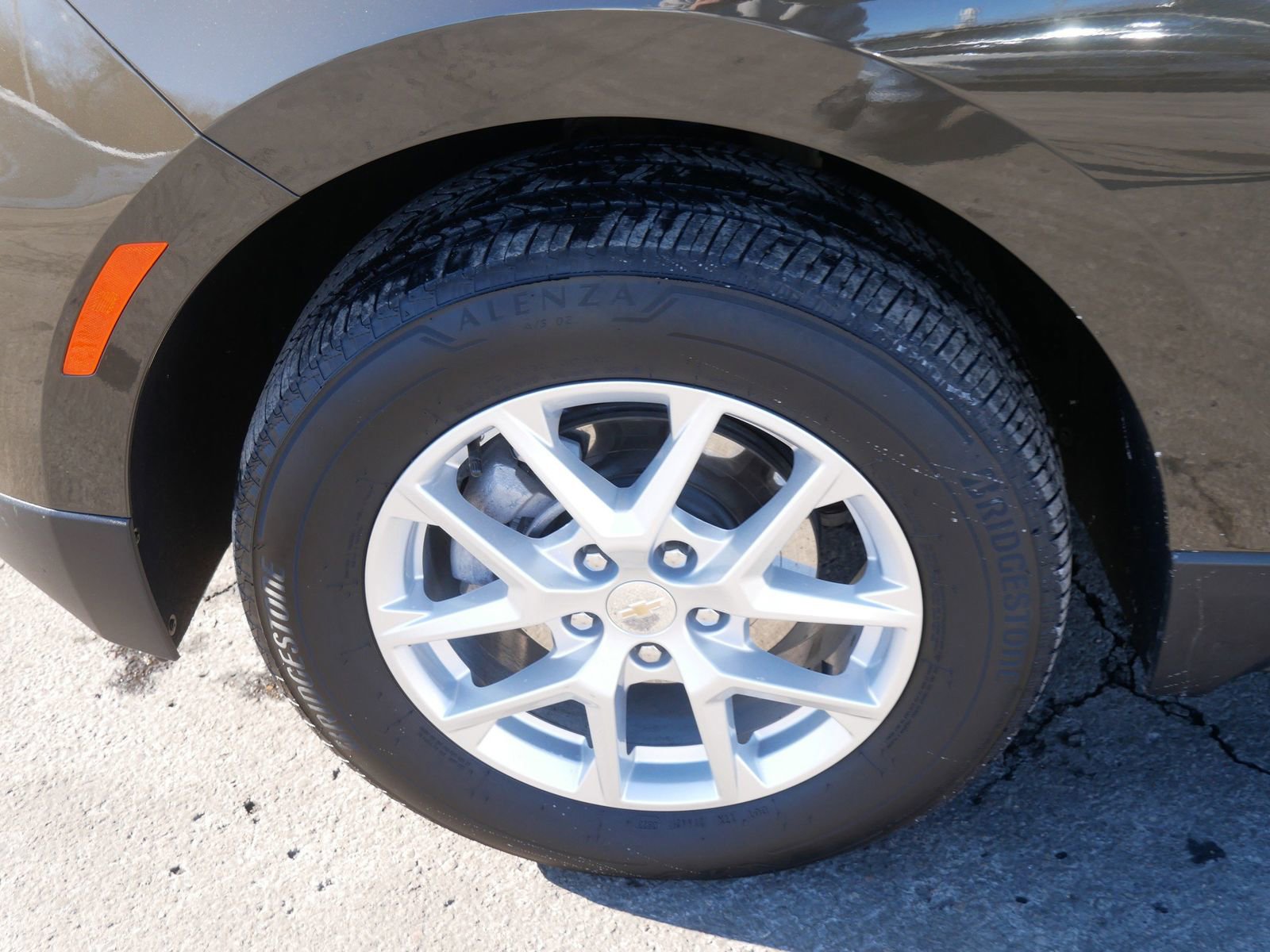 Used 2024 Chevrolet Equinox LT image 7